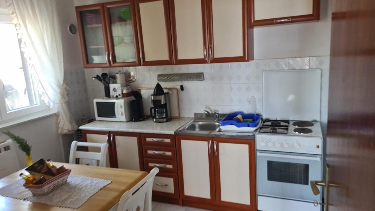 Apartment Biondic Stari Grad Eksteriør billede